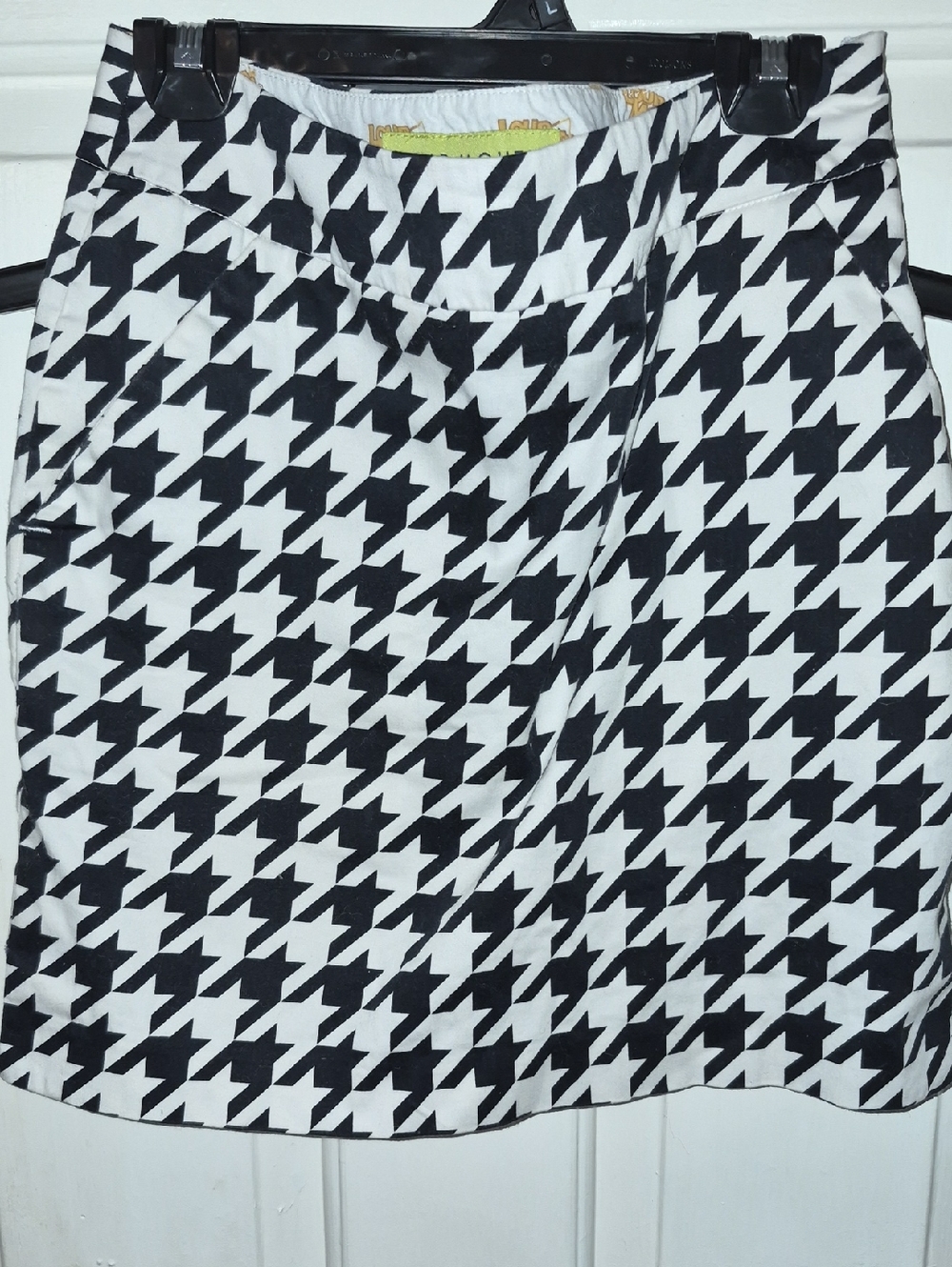 Loudmouth Black & White Houndstooth Mini Golf Skort